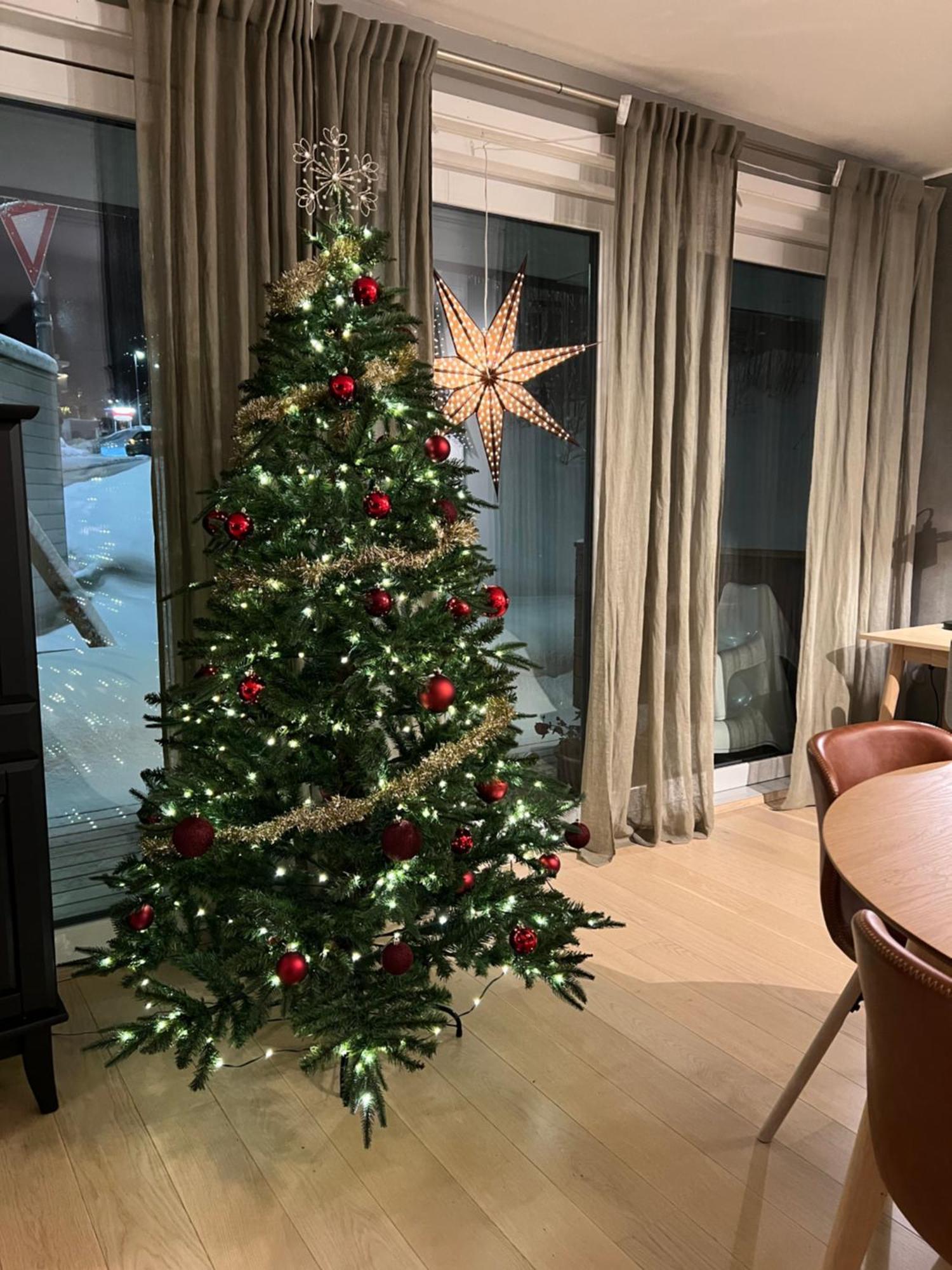 Koselig Byleilighet Sor I Sentrum Av Tromso. Buitenkant foto